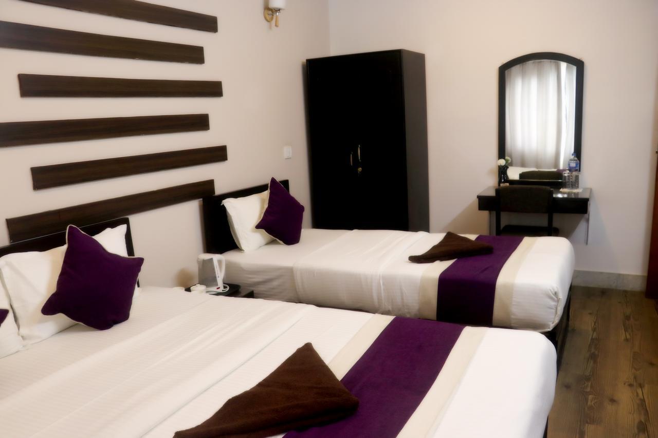 Ausfinn Hotel Metro Inn Kathmandu Ngoại thất bức ảnh