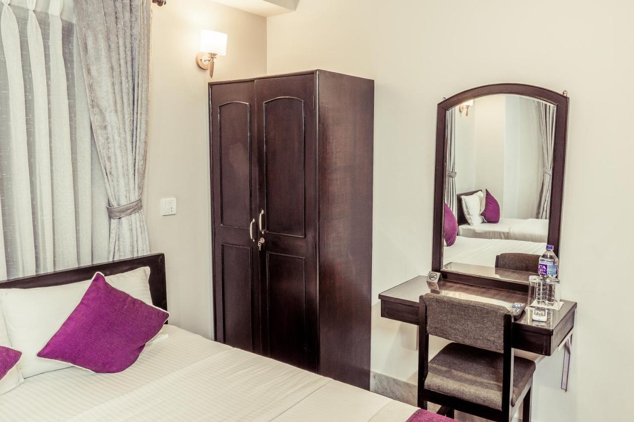 Ausfinn Hotel Metro Inn Kathmandu Ngoại thất bức ảnh