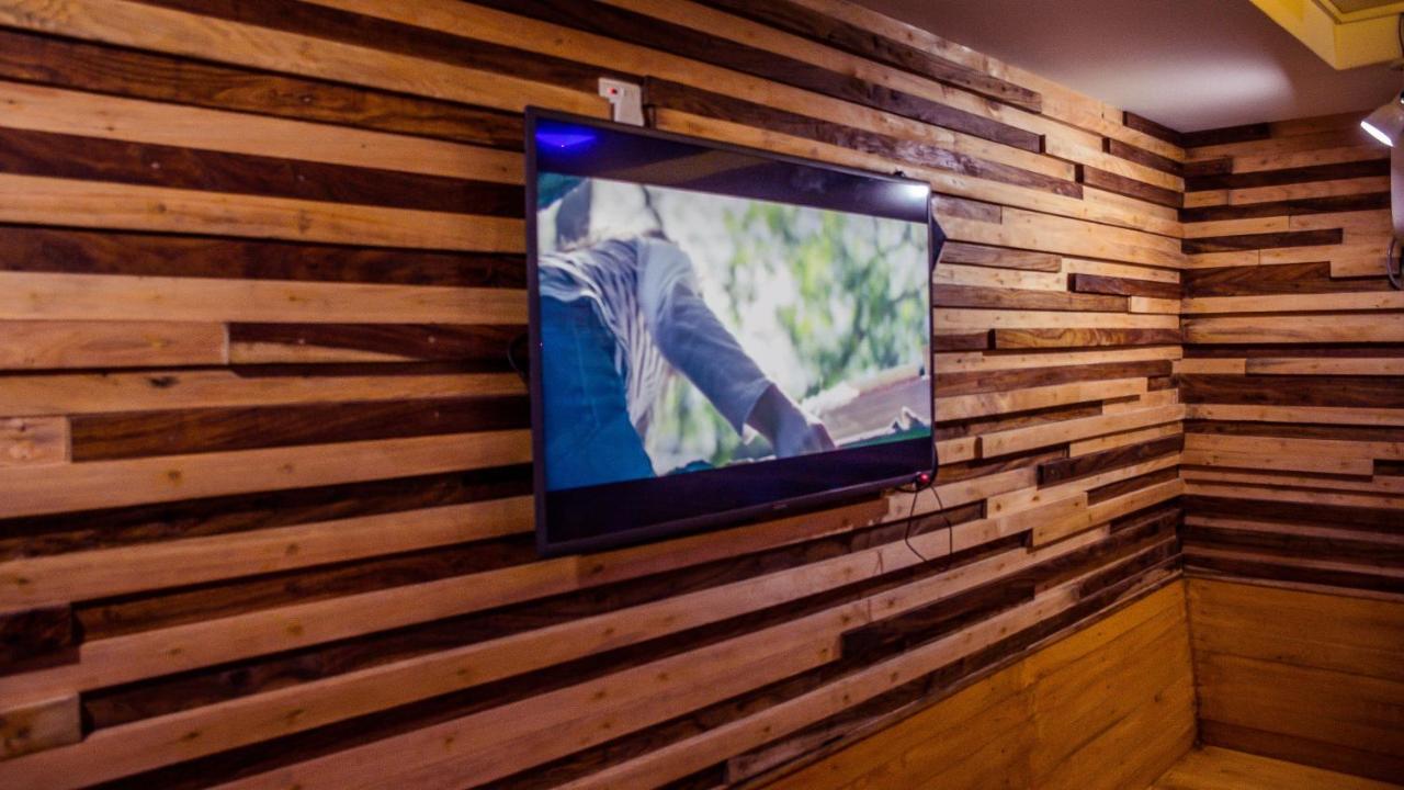Ausfinn Hotel Metro Inn Kathmandu Ngoại thất bức ảnh