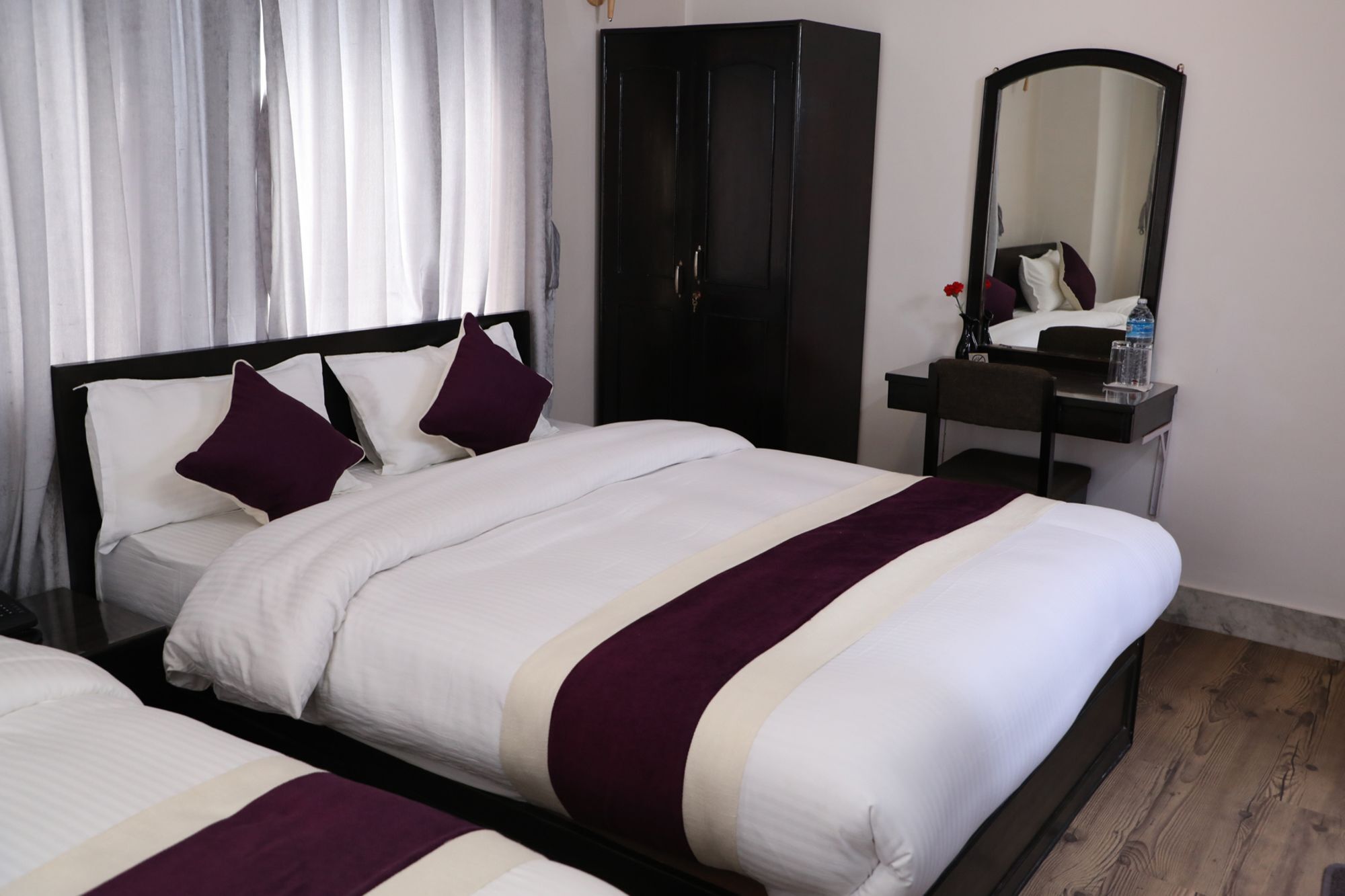 Ausfinn Hotel Metro Inn Kathmandu Ngoại thất bức ảnh